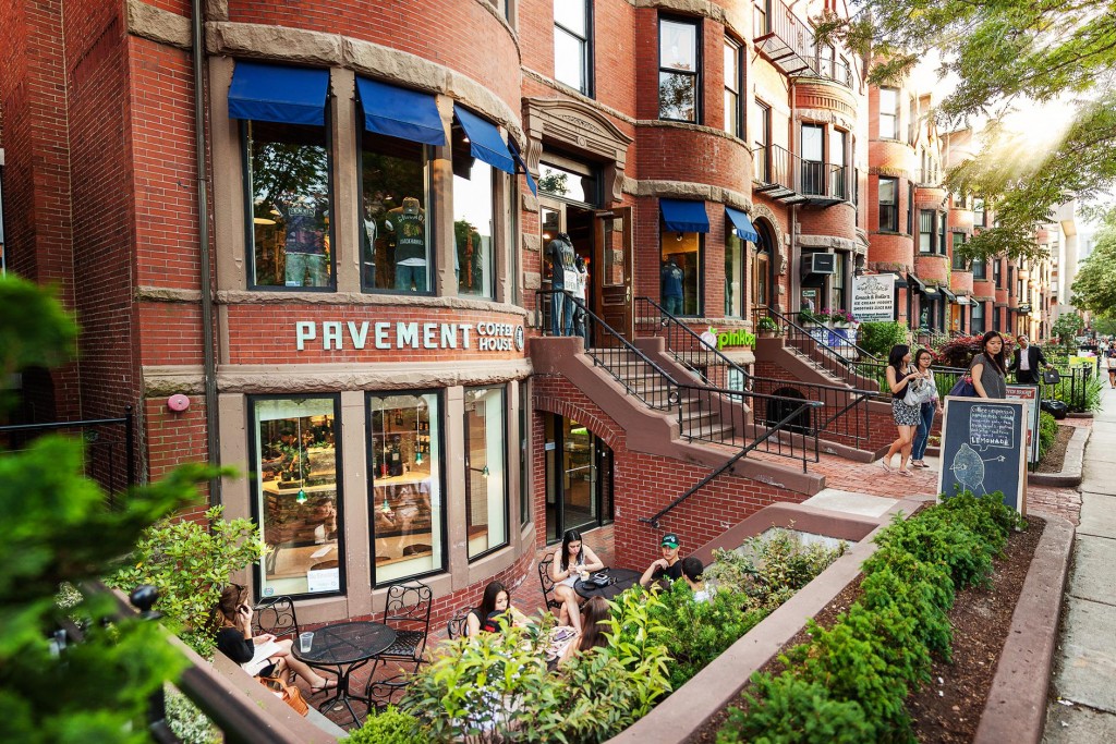exterior_newbury