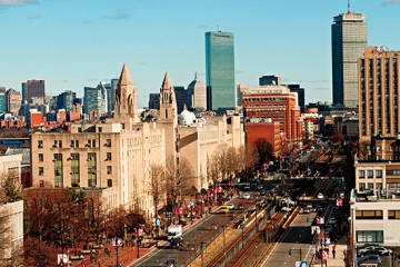 Best Back Bay Spots to Watch the Seasons Change image