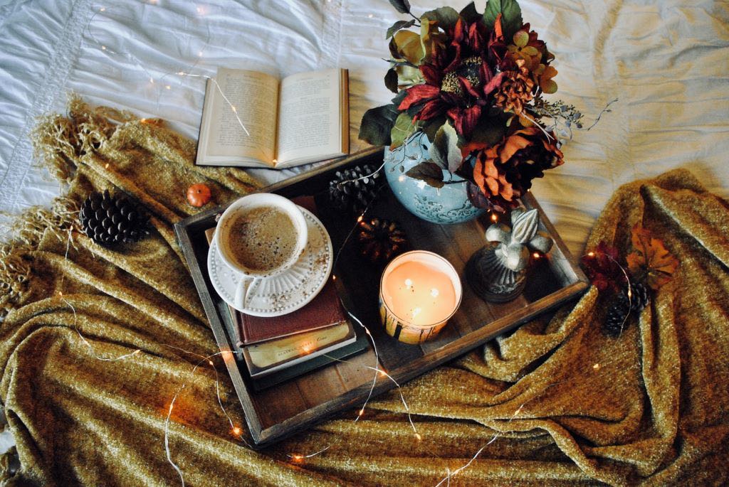30 Dalton Decorating Themes to Warm Your Space for Fall image
